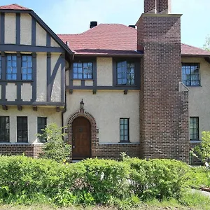 The Ambassador Bed & Breakfast